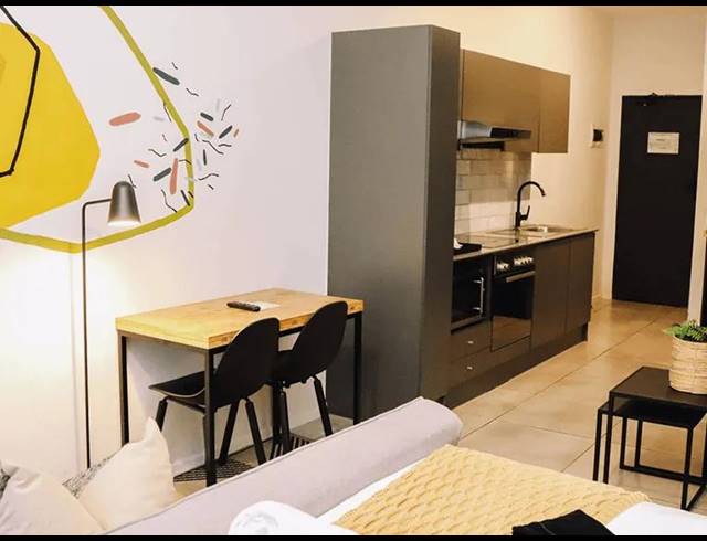 BEDROOM STUDIO APARTMENT FOR SALE IN SANDOWN
